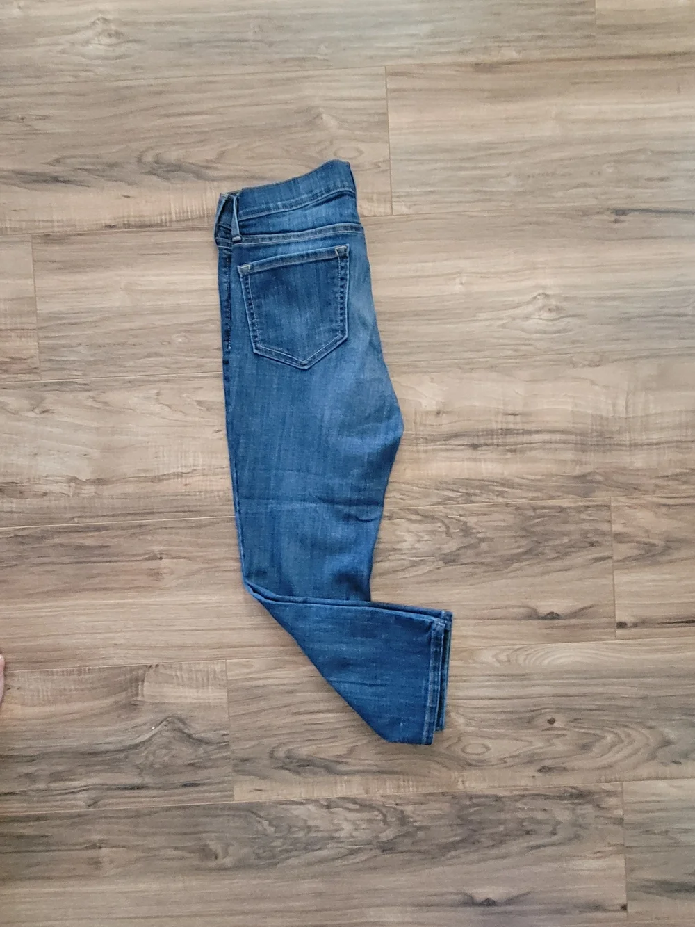 Old Navy RockStar Straight Leg Cropped Jeans - Medium Blue Sz10